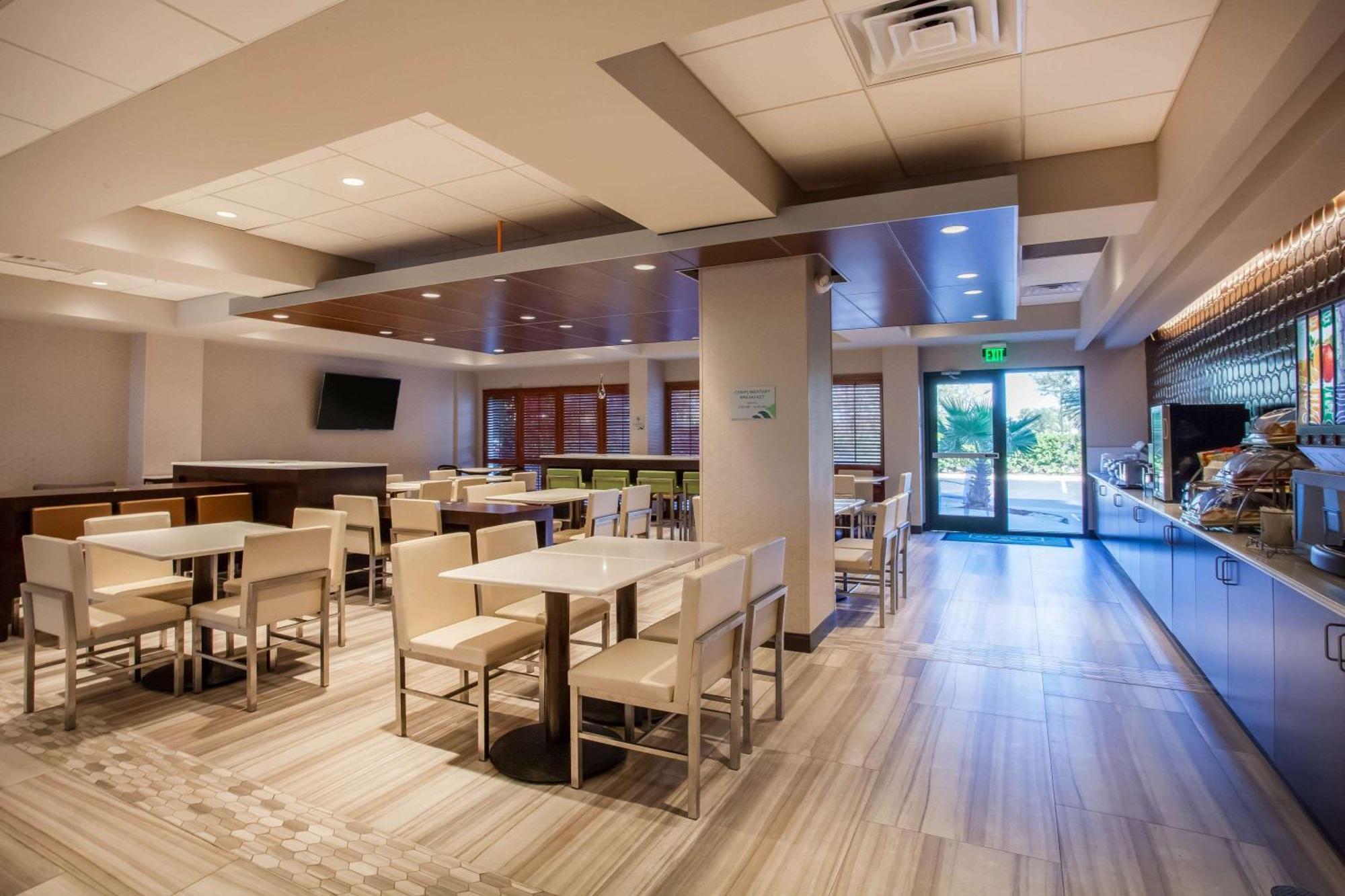 Wingate By Wyndham - Orlando International Airport- Free Hot Breakfast Ξενοδοχείο Εξωτερικό φωτογραφία