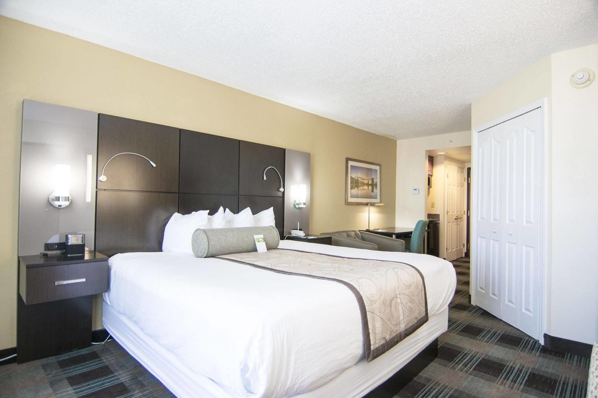 Wingate By Wyndham - Orlando International Airport- Free Hot Breakfast Ξενοδοχείο Εξωτερικό φωτογραφία